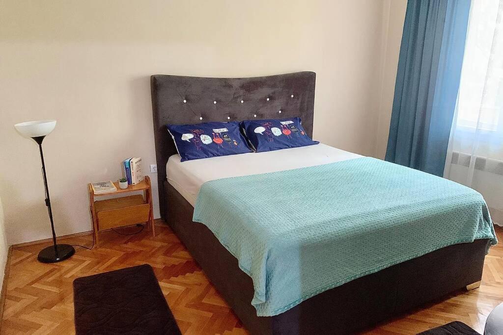 Cute, Spacious Apt In The Heart Of The Old Town Ποντγορίτσα Εξωτερικό φωτογραφία